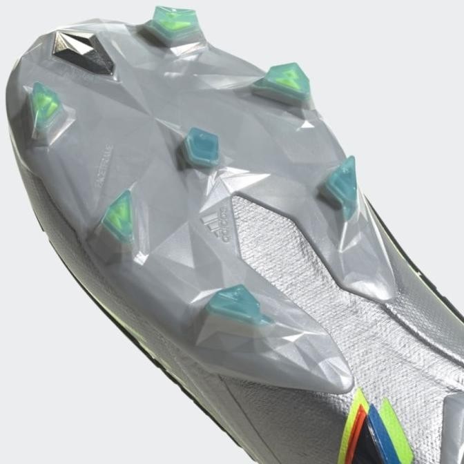 Sepatu Bola Adidas Predator Edge.1 Fg Silver Metallic Black (Hr1573) Storsirame