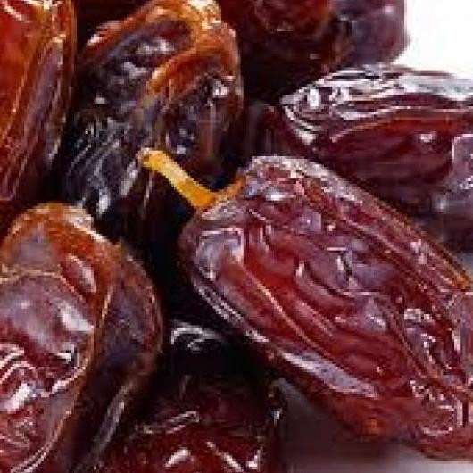 

Kurma Medjool Dates Fress 1Kg/Asli Qwertystore322