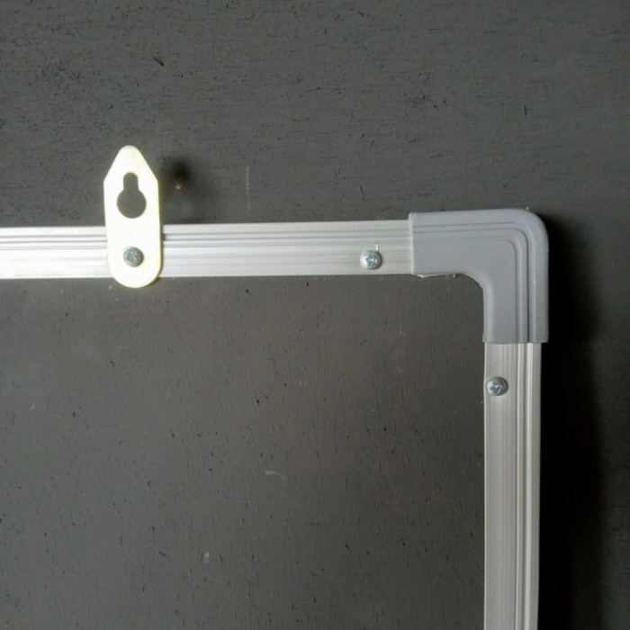 

PAPAN TULIS WHITEBOARD MAGNET GANTUNG SINGLE FACE ZETTAKI 60X90CM