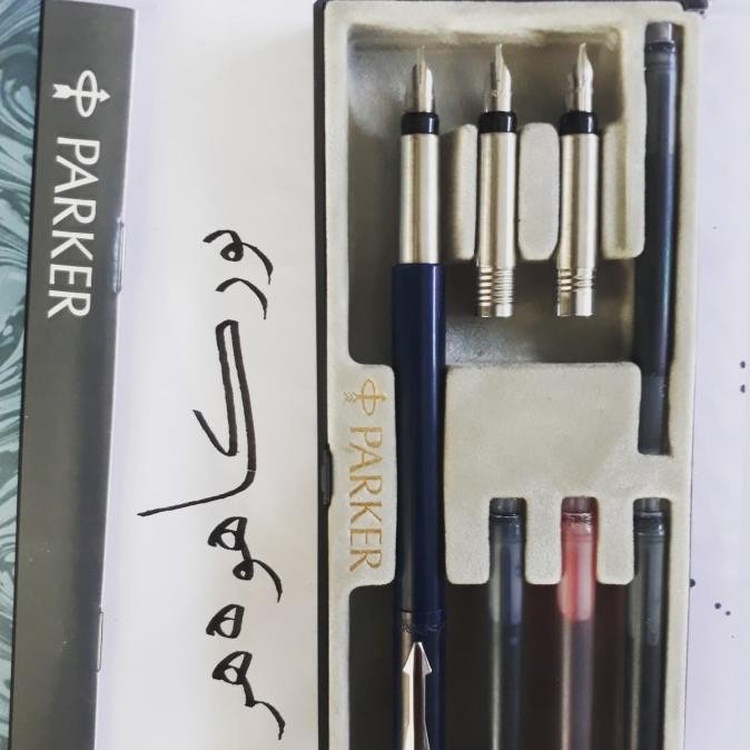 

Parker Calligraphy Pen/Pulpen Kaligrafi/Khusus Kaligrafi Arab Haditunggal07