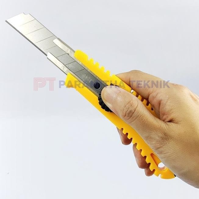 

Miliki Pisau Cutter Tajam / Pisau Silet / Blade Lock Tct