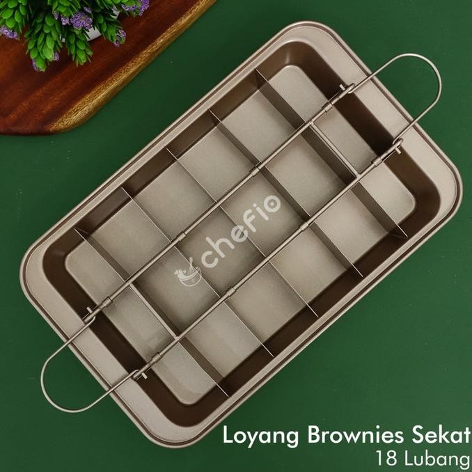 

Loyang Brownies Sekat Chefio Anti Lengket / Kue / Bongpas / Bolu /Cake MS