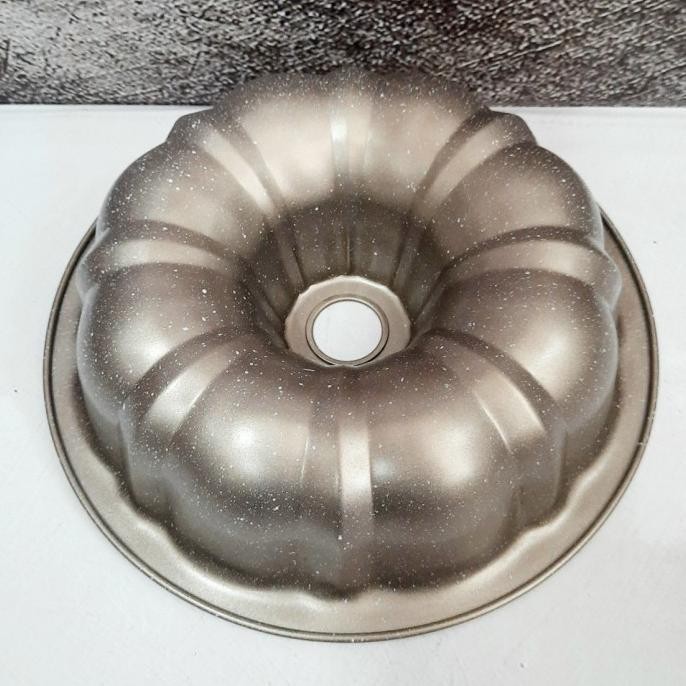 

Chefio Loyang Tulban Anti Lengket / Marmer Bundt Pan / Loyang Kue Gold MS