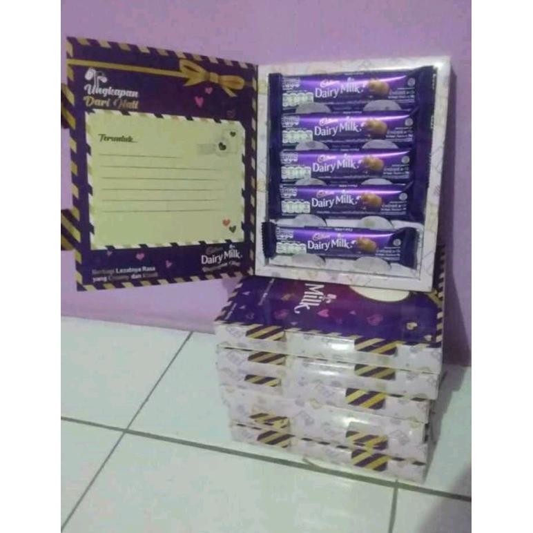 

hj-77 gift box coklat Cadbury 30gr//bucket Silverqueen 28gr//bucket Cadbury 30gr Berkualitas