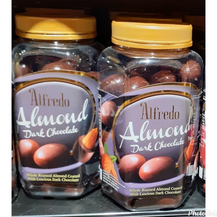 

Ready Afredo Almond Dark Chocolate-Chocolate Import