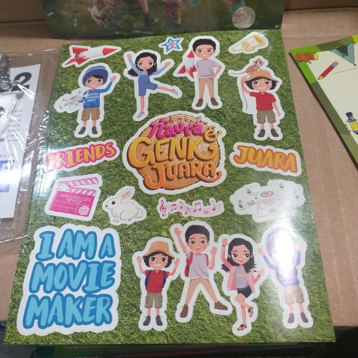 

Buku anak dan remaja,Naura Genk JUARA