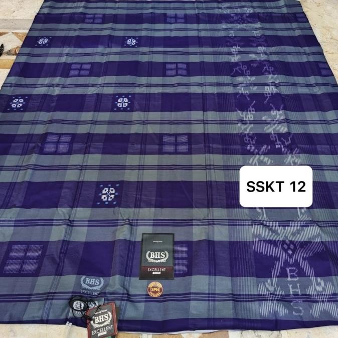 Miliki Sarung Bhs Excellent Songket Mix Silver