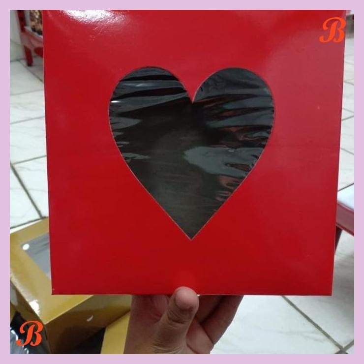 

| VRB | KOTAK HATI UKURAN 18X18