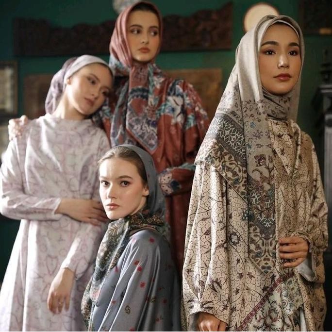 Diskon Jilbab Pelangi Asmara Poelang Kampoeng Series By Dian Pelangi Original Hijab Kerudung Scarf K