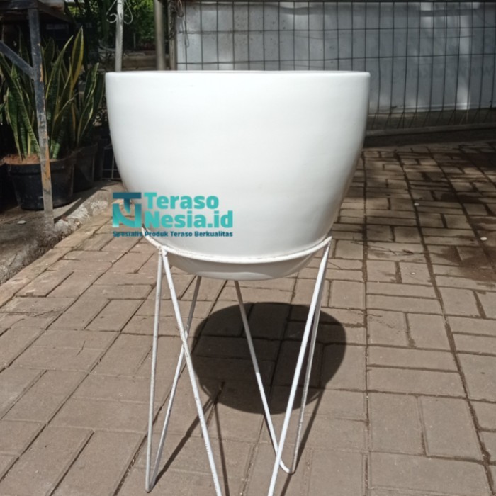 Pot Gerabah Keramik Putih Glossy