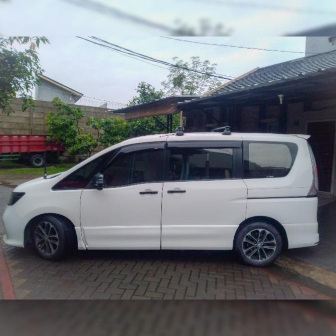 Cross Bar Nissan Serena C26 c27