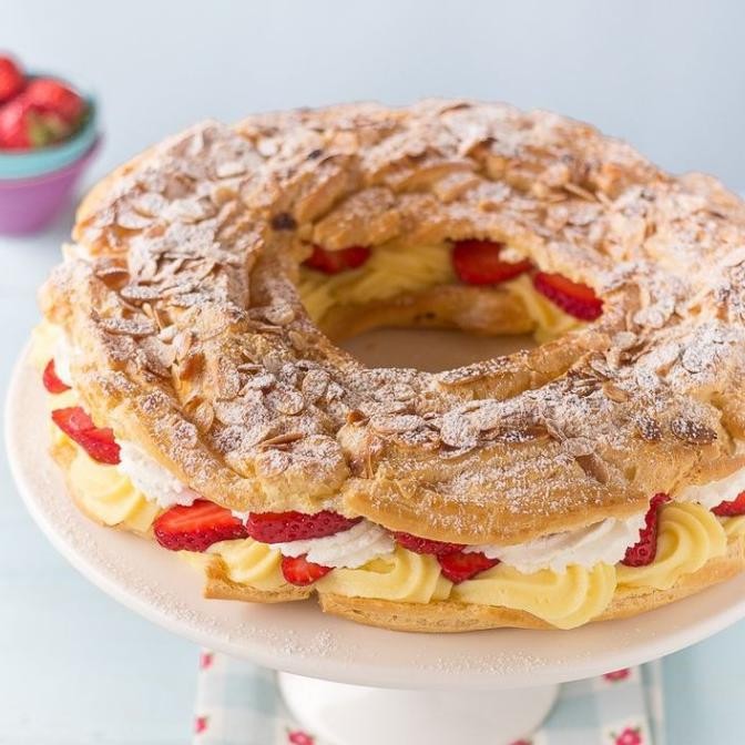 

Grosir Hampers Paris Brest Family Size (20Cm)