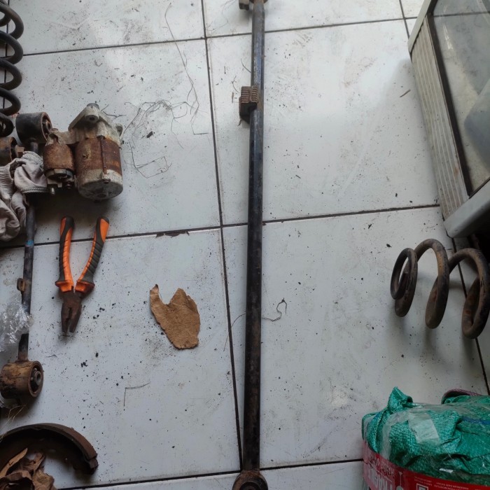 besi stabilizer belakang Avanza Veloz