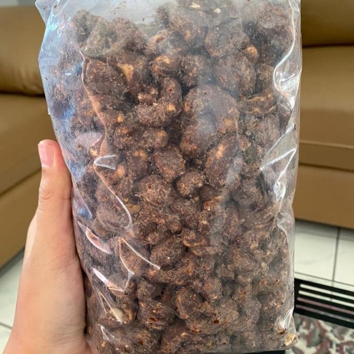 

KACANG METE RASA COKLAT KHAS WONOGIRI