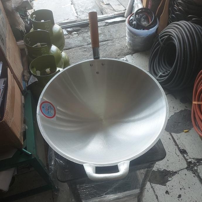 

WAJAN/KUALI/PENGGORENGAN GAGANG KAYU BAWANG NO 16 VIA OJOL ORIGINAL