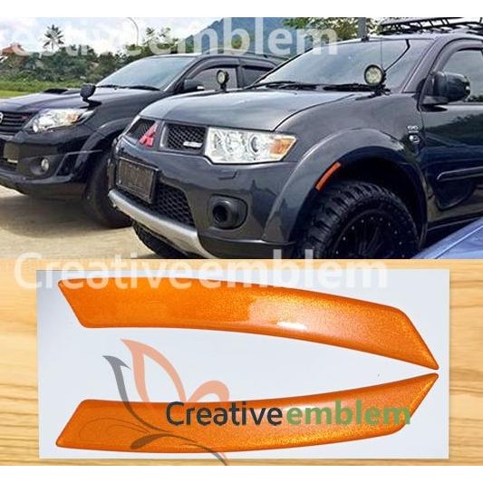 

Side Marker Emblem P 19 Cm - L 2.5 cm