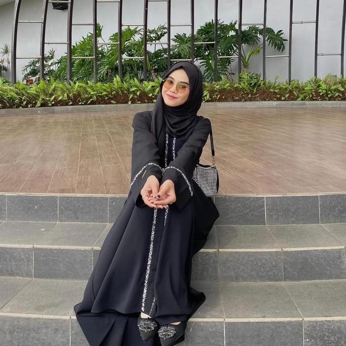 Firanda Abaya Nazwa - Gamis Hitam Wanita Muslim Payet Basic Dress Umroh Lebaran Cantik Mewah Simple 
