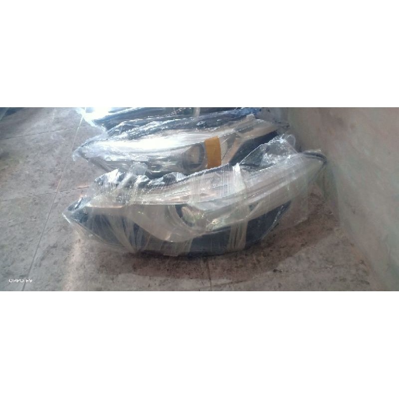 head lamp Vios gen 3 original