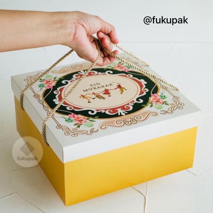 

Box Idul Fitri 25x25 (10pcs) dus lebaran kotak hamper kue marmer roti YAN