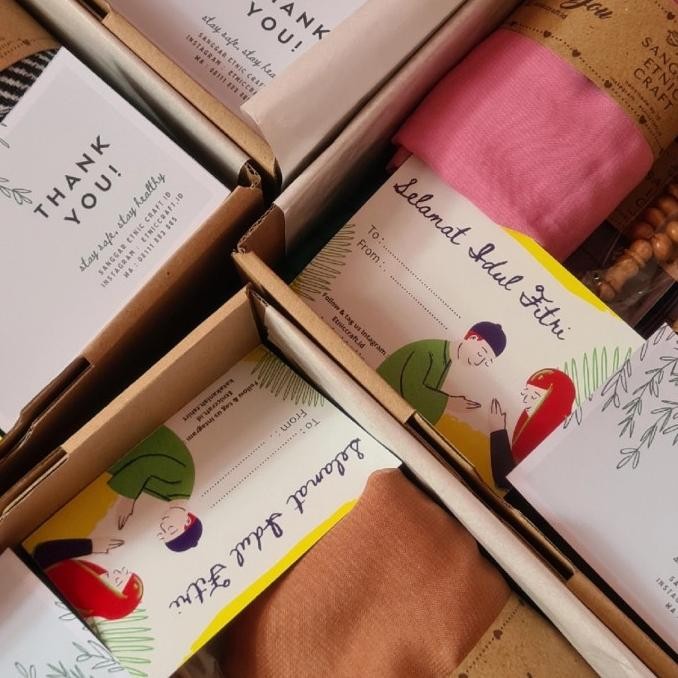 

Super Sale!, Hampers Paket Lebaran Idul Fitri Ramadan Hijab Sajadah Sarung Tasbih