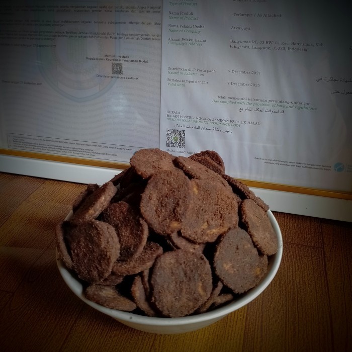 

PRODUK TERBATAS Keripik pisang kepok coklat asli Lampung berat 1 kg