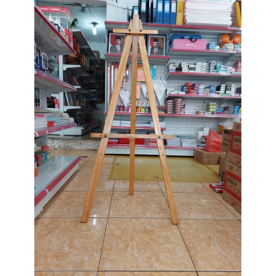 

Standing Whiteboard dan Pigura Tinggi 120cm