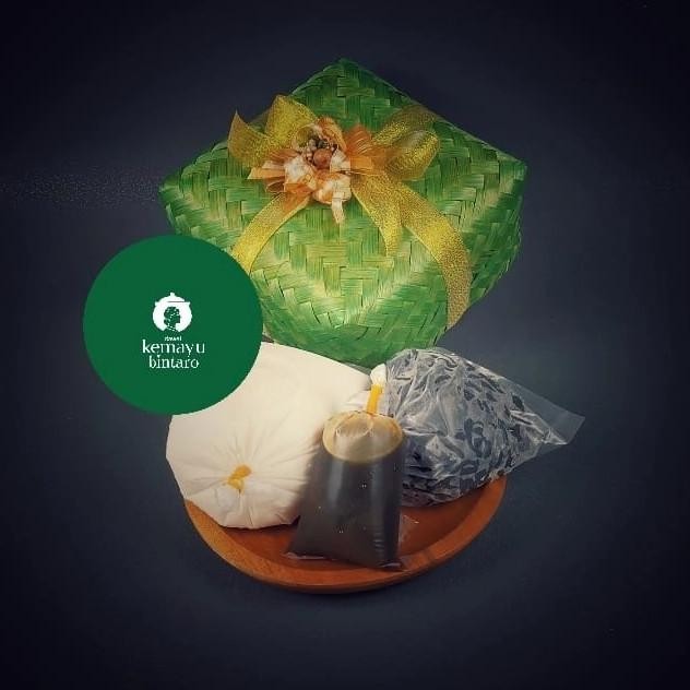 

Best Item!, Hampers Dawet Besek Hijau Gold Edition Khusus Idul Fitri Dan Ramadhan