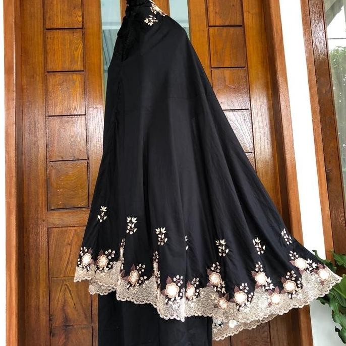 Diskon Mukena Katun Paris Hitam Kerancang
