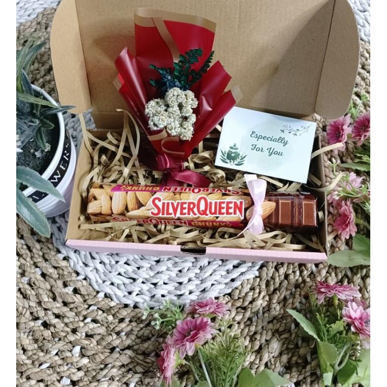 

BISA COD Hadiah Kado Valentine Boneka bear / Gift box Hampers Kado Ulang Tahun Velentine Hadiah Wisuda gd-5