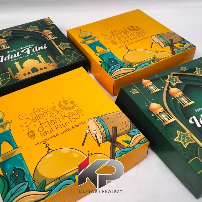 

New! Termurah! HAMPERS IDUL FITRI 25x25x5 isi 4 toples 250 gr HAMPERS KUKER IDUL FITRI HAMPERS LEBARAN HAMPERS KUKER Idul Fitri