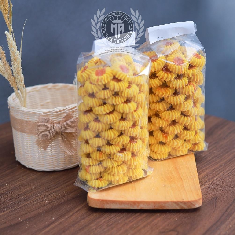 

TERLARIS Kue Semprit Strawbery SPESIAL 500 Gram - mekarasih u-45