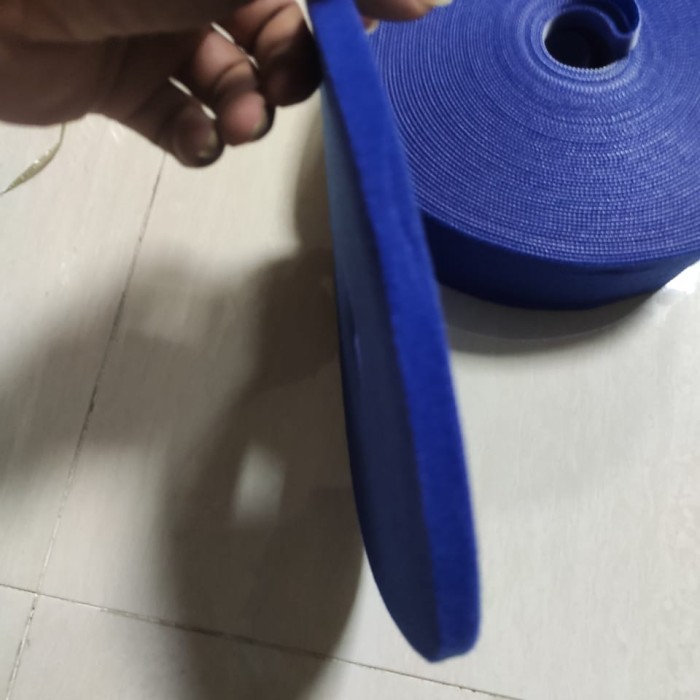 

VELCRO MAGIC TAPE 20 METER LEBAR 1 CM