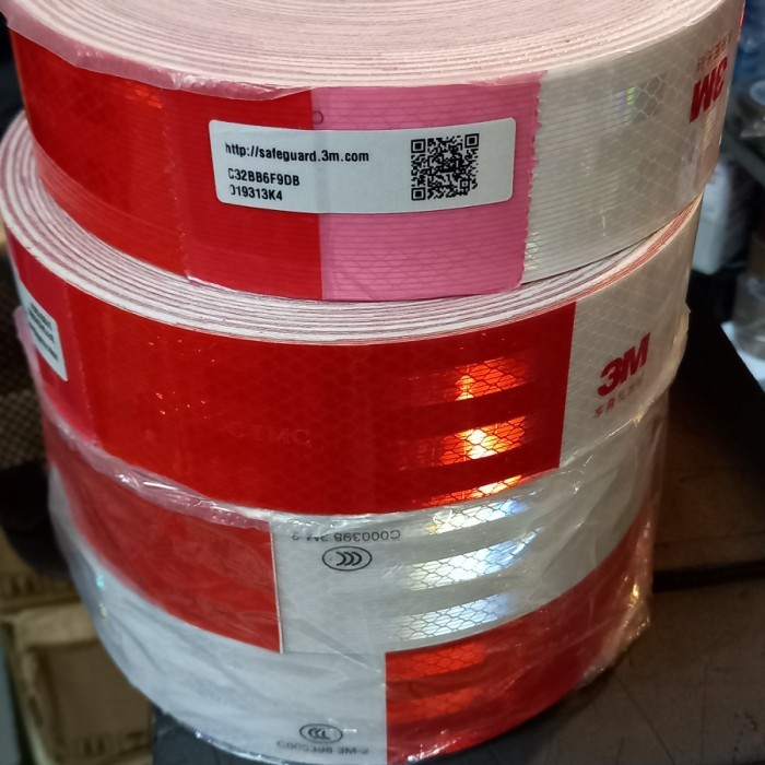 

SCOTLITE REFLECTIVE PRISMATIK 3M-STICKER MERAH PUTIH 3M CNA (2"X45MTR)