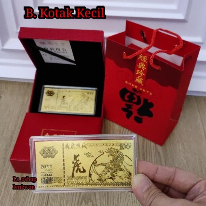 

Hadiah / Souvenir Imlek / Kado Imlek Angpao Emas Lembar Acrylic Kotak Original
