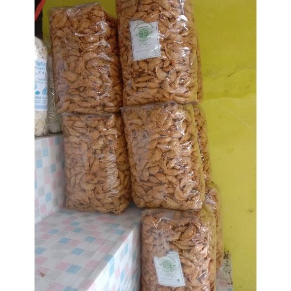 

Kue Pastel Abon 1Kg Khas Cirebon Ready Stock