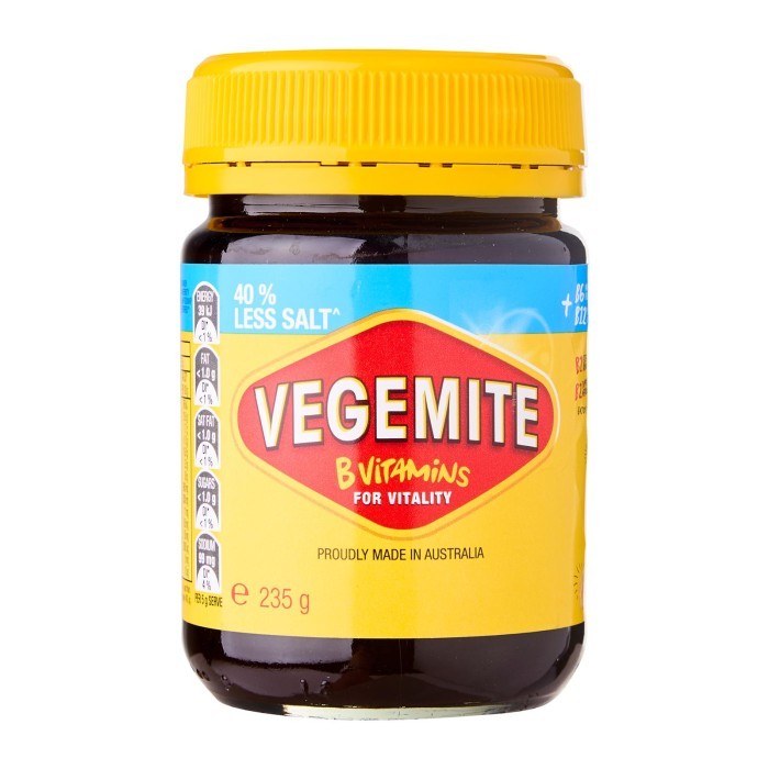 Vegemite 40% Less Salt 235g / Selai Vegemite