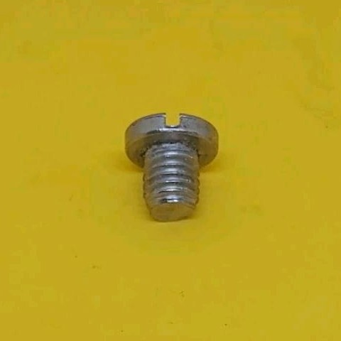 Plug drain mesin Yamaha 15pk. Stenlis.