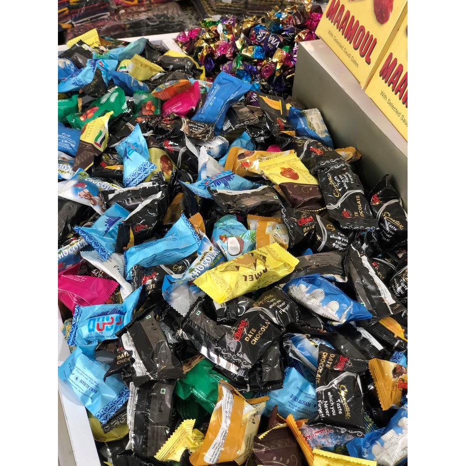 

Terbaru!! Coklat Kurma/Coklat Almond Mix Super Premium Ukuran 1Kg Cod