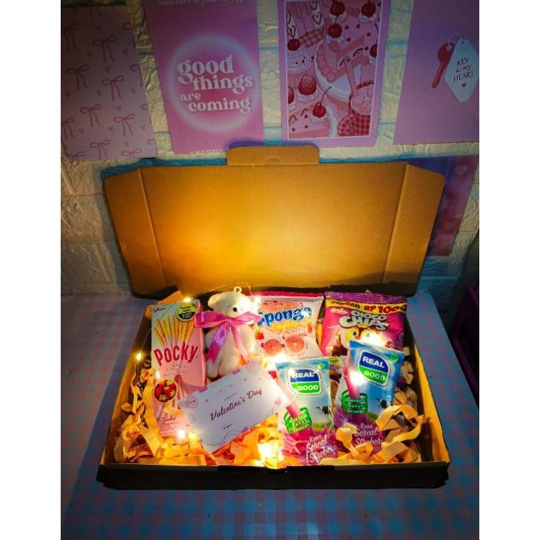 

ORIGINAL (BISA COD) HADIAH HARI VALENTINE/HAMPERS HARI VALENTINE/BUKET VALENTINE COKLAT u-45