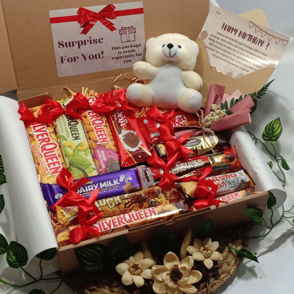 

SPECIAL KADO VALENTINE PACAR/GEBETAN ROMANTIS | KADO ORANG TERSAYANG ROMANTIS CEWEK COWOK | KADO ULANG TAHUN | HAMPERS COKLAT | HADIAH ANNIVERSARRY | COKLAT VALENTINE PREMIUM ua-86