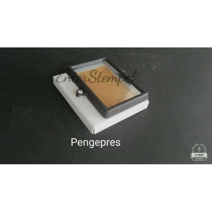 

Mesin Stempel Warna F67A