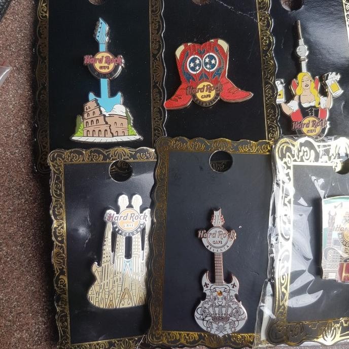 pin Hard Rock, berbagai kota