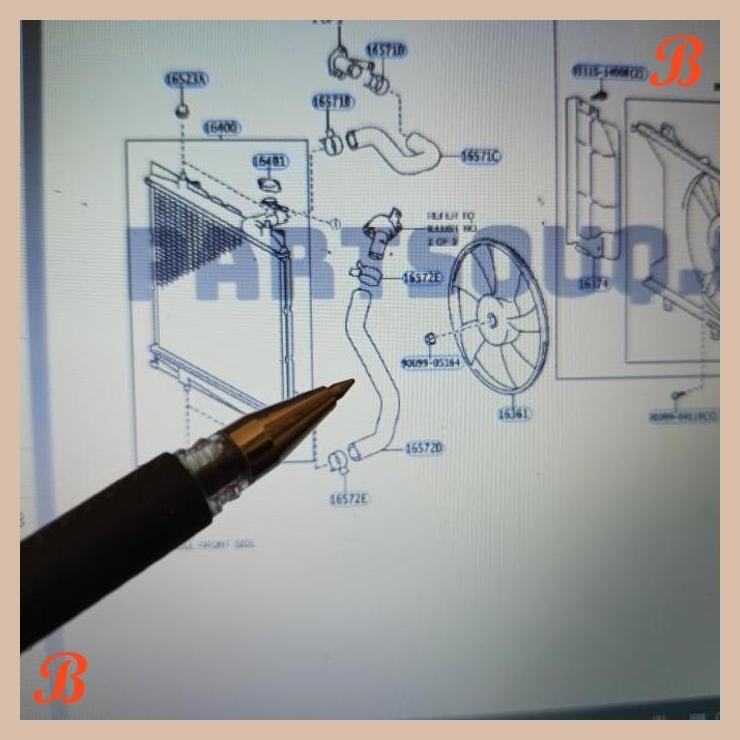 [JYM] SELANG RADIATOR BAWAH ETIOS 16572-0Y030