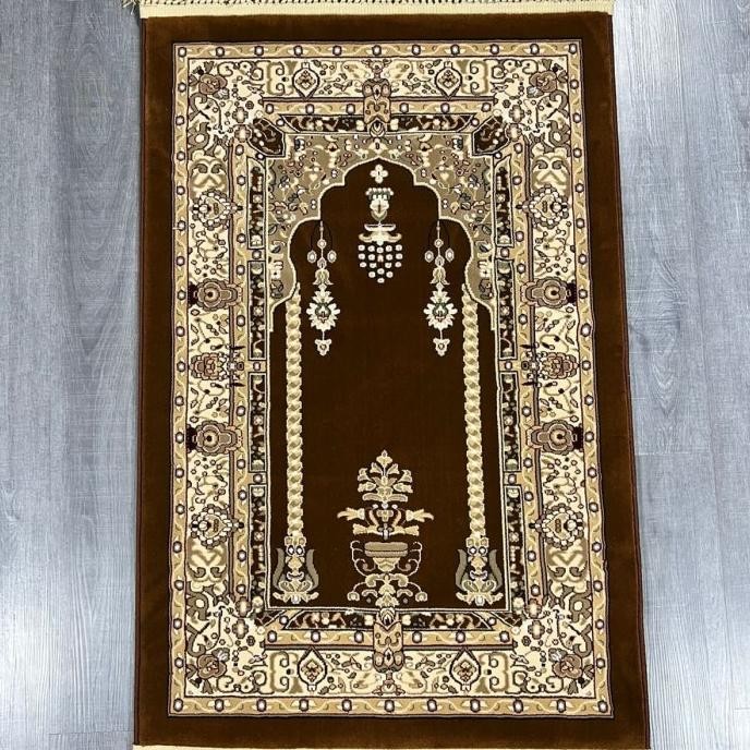 Miliki Karpet Sajadah Imam Turki Anatolia