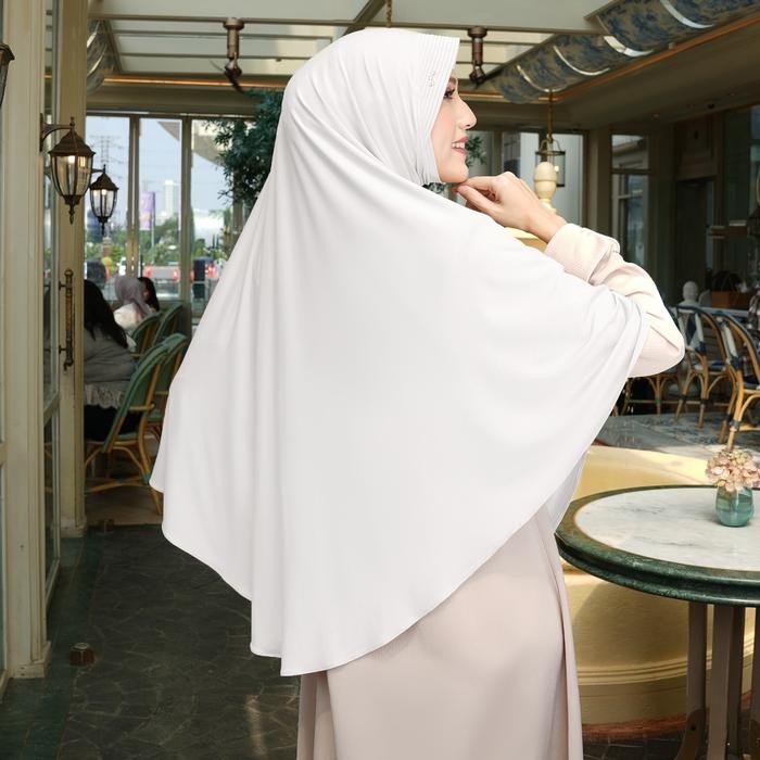 Celia Bergo By Hijab Mandjha Ivan Gunawan