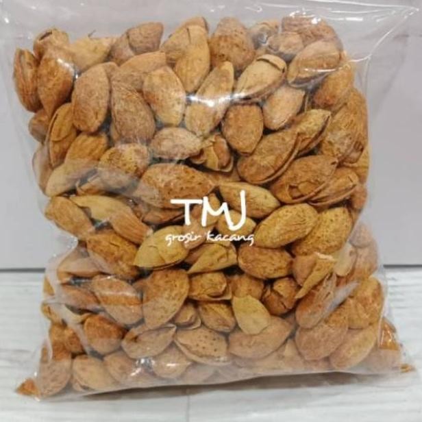 

ALMOND CANGKANG RASA SUSU OLEH2 HAJI/UMROH 500gr