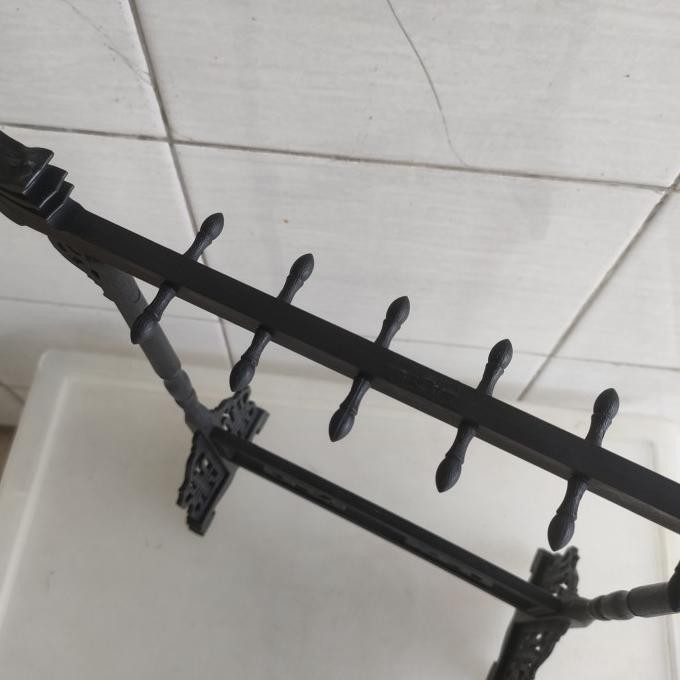 

RAK GANTUNGAN KUAS KALIGRAFI PLASTIK 12 HOOK BONGKAR PASANG