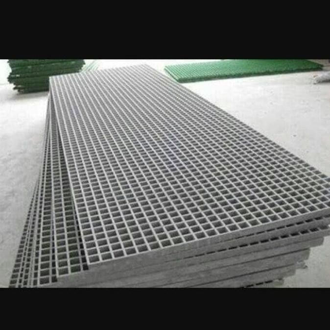 FRP MOULDED GRATING / PIJAKAN KAKI UK. 350X350MM THICK 25MM