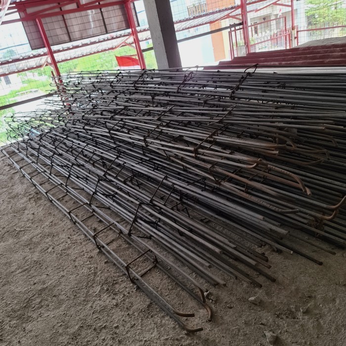 Besi Tiang Cor 4m besi 10mm SNI