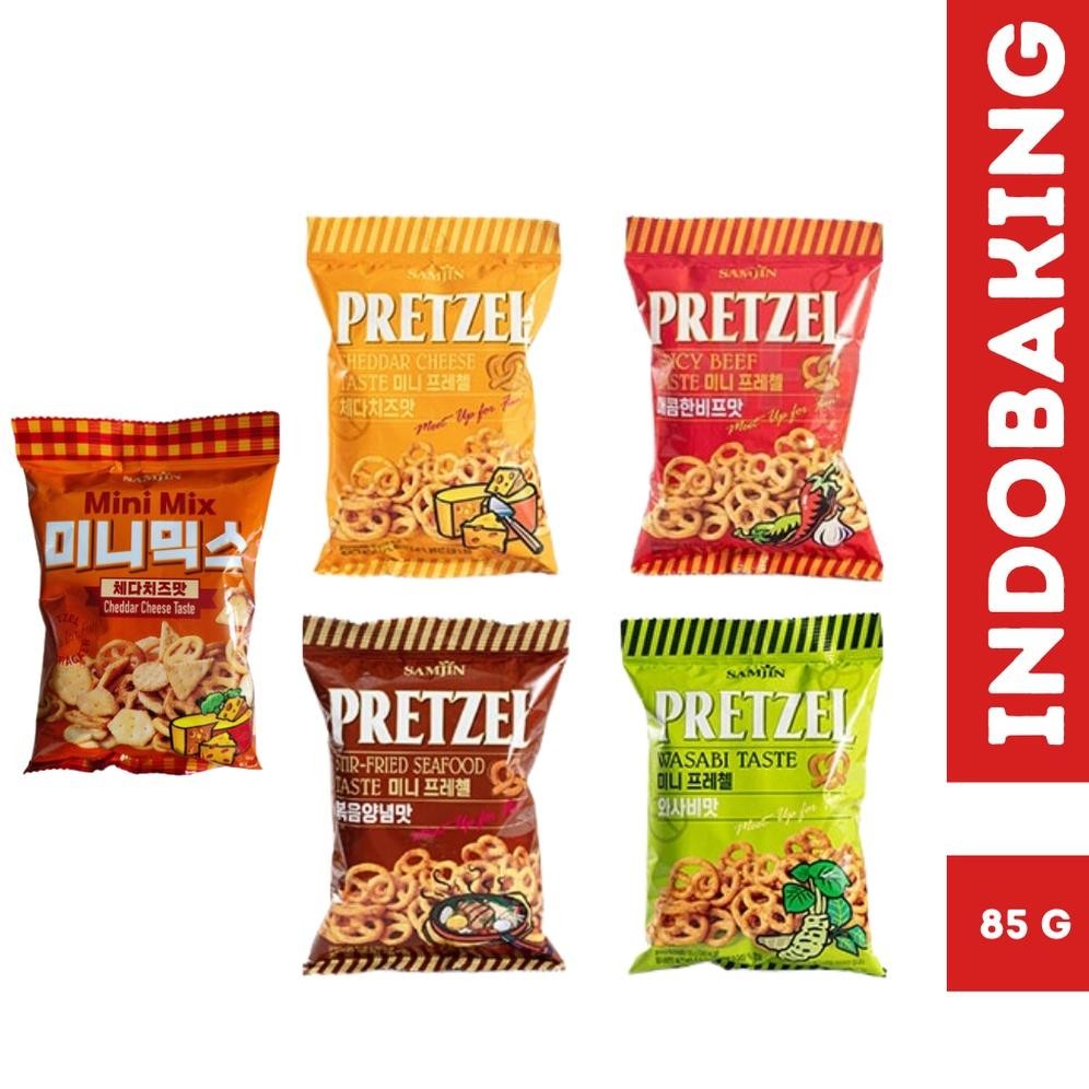 

Samjin Pretzel Snack Korea Cheddar Cheese Spicy Beef Stir Fried Seafood Wasabi Mini Mix 85g